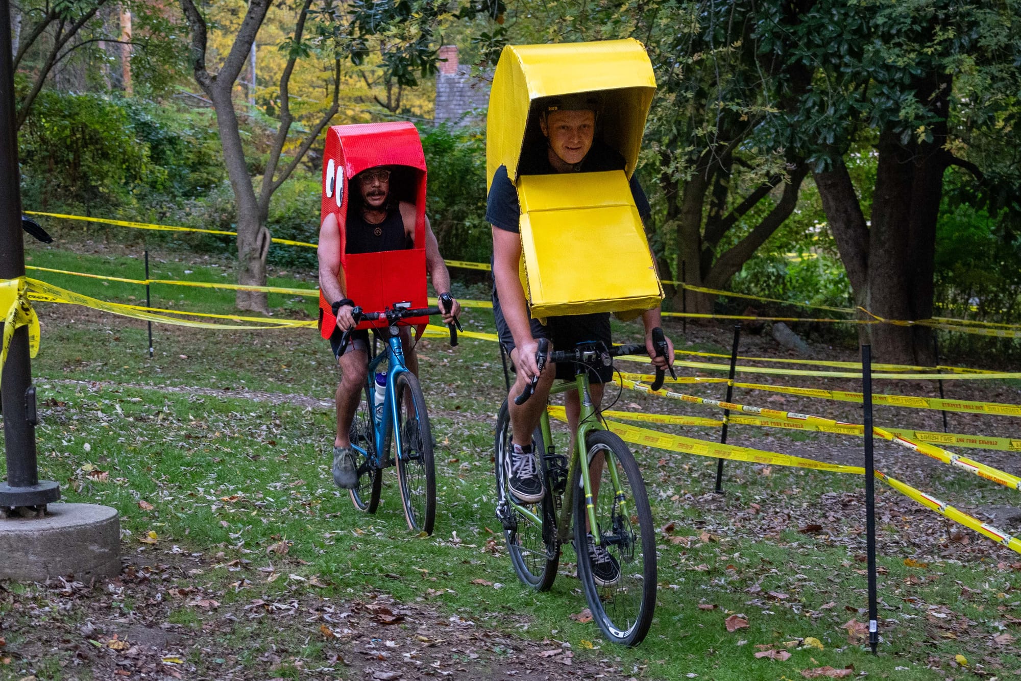 Broken Bell CX and the Schist Show at PAPERtrail Bike Cafe